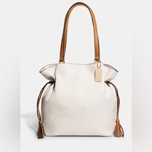 PRICE DROP!!! Gorgeous Coach Leather Tote - as good as new!!!